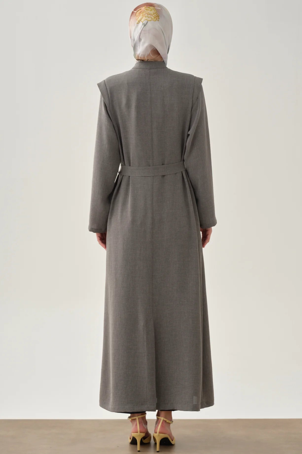 Belted Abaya with Shoulder Allergy