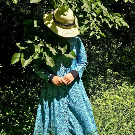 Paisley Breeze Maxi: Soft Cotton Dress with Blue and Black Paisley Pattern for Effortless Style