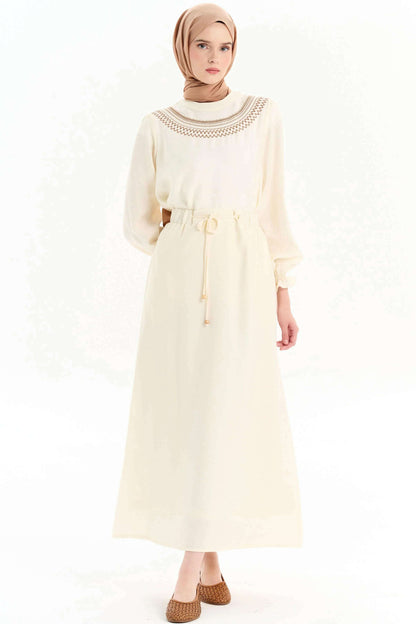 Emerald Raiment Blouse | Skirt Embroidered Detailed Blouse Skirt Set Cream - bf-discount-20 FW '24